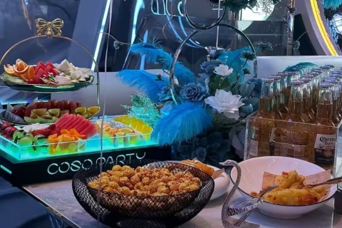 日喀则豪华KTV招聘服务员特知名急需靓丽外表加倍待遇